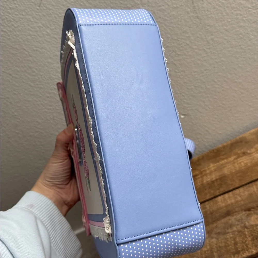 NWT Loungefly Disney Minnie Mouse Floral and Lace Crossbody Bag - Picture 4 of 6